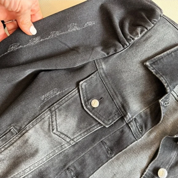 NWOT Retrofete Ada Jean Jacket in Faded Black Size Small - Picture 7 of 11